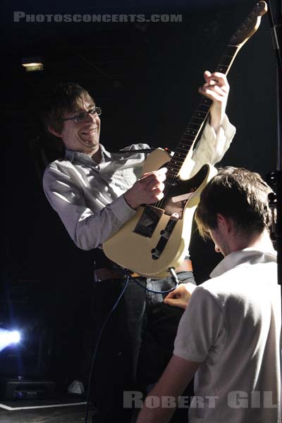 THE RAKES - 2006-04-08 - PARIS - Trabendo - 